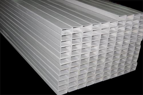 玻（bō）璃鋼橫擔